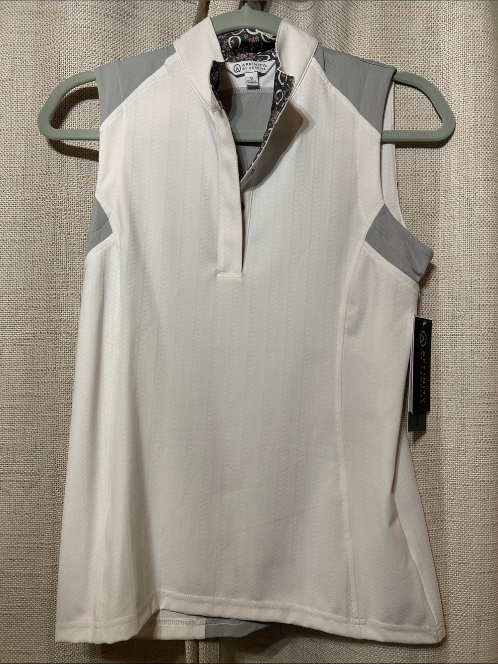 Kerrits White and Gray Sleeveless Zip Polo Tank